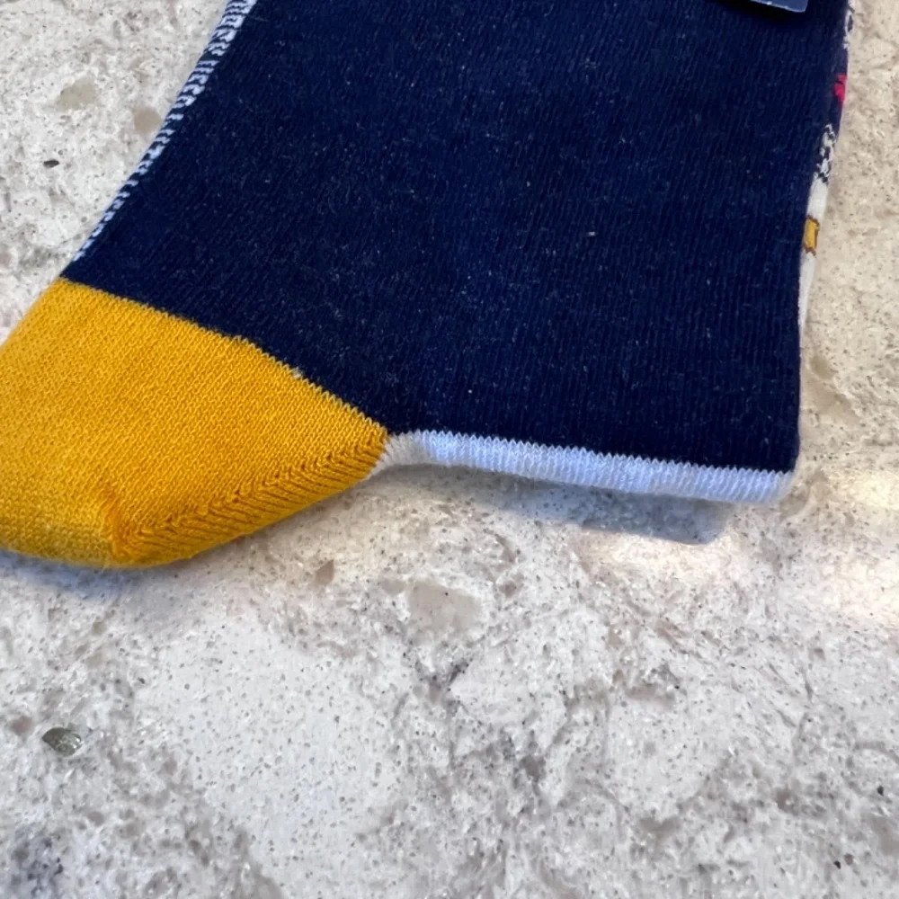 Socks‎ Smith - Women's graphic Crew - Modelo